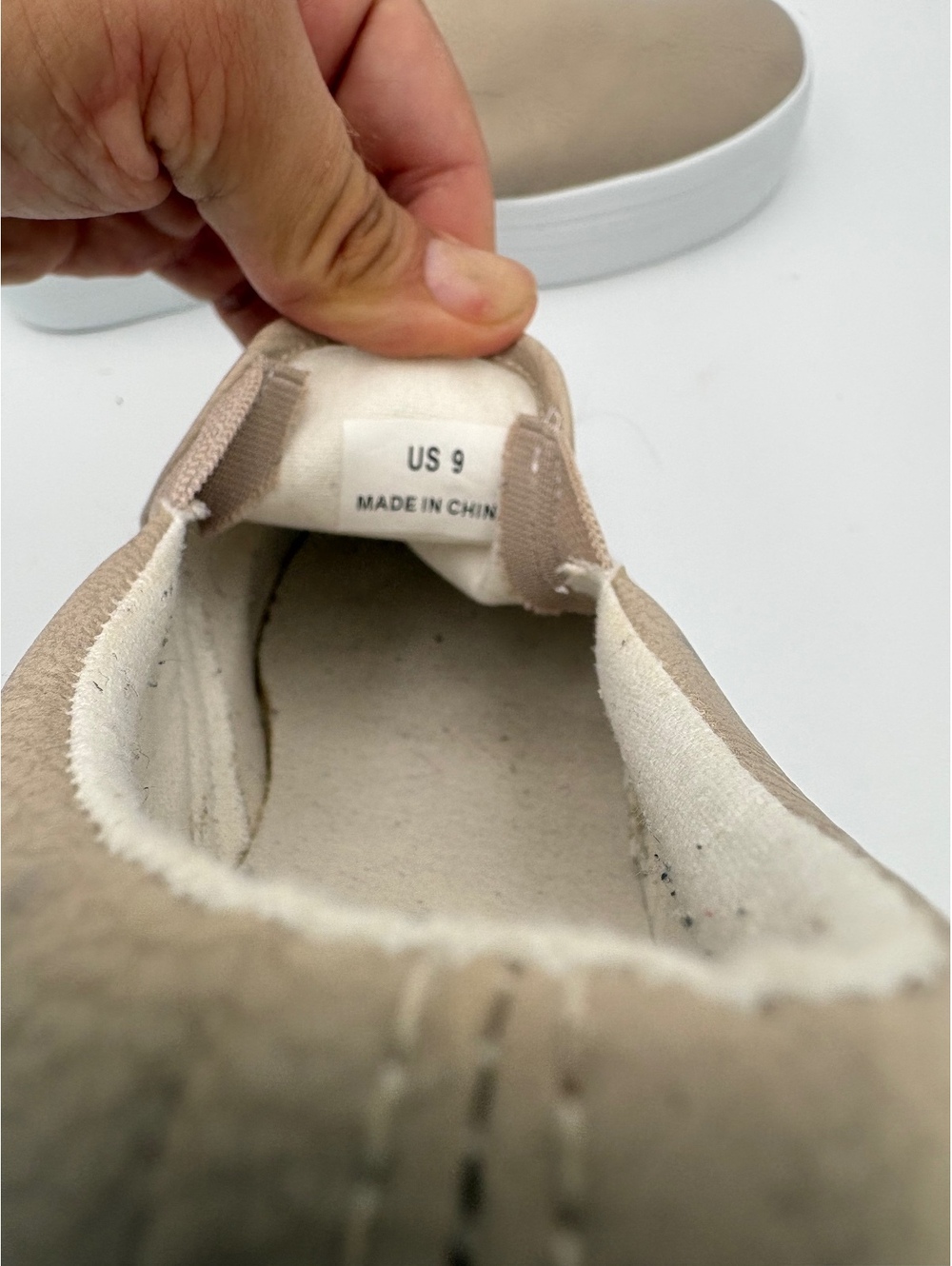 Comfort Every Step Womans 9 Slip-On Casual Shoes in Beige with White Sole - Picture 7 of 9